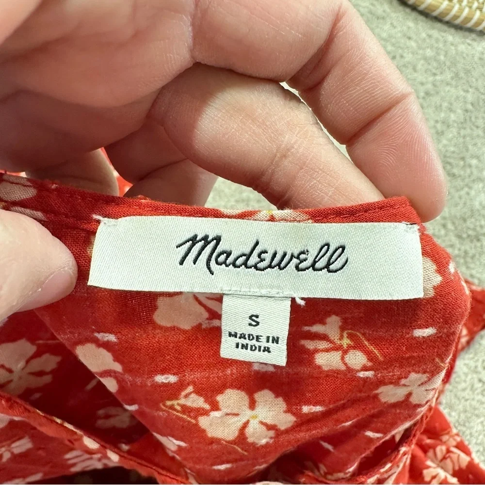 Madewell Puff-Sleeve Button-Front Top in Swiss Dot Happy Aloha Thai Chili Size S